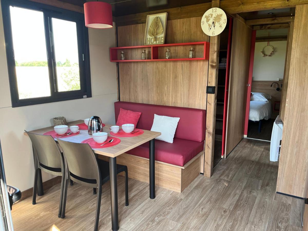 Вилла Domaine Des Galinaces Roulotte La Roussette 2-4P Marigny-les-Reullee Экстерьер фото