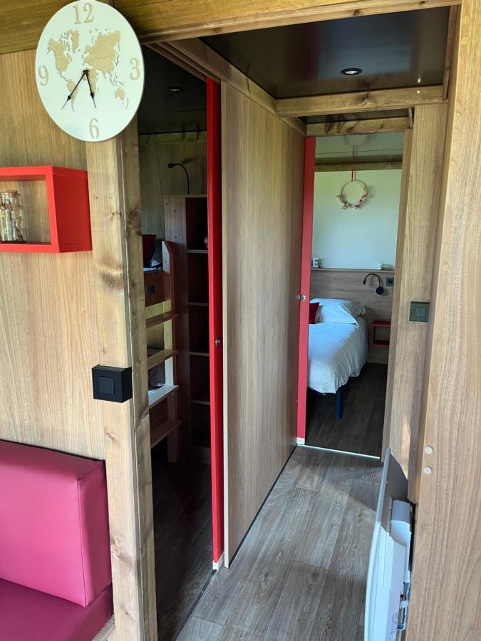 Вилла Domaine Des Galinaces Roulotte La Roussette 2-4P Marigny-les-Reullee Экстерьер фото