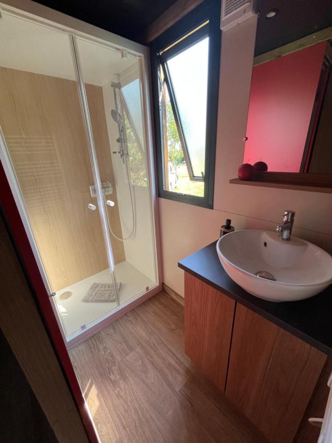 Вилла Domaine Des Galinaces Roulotte La Roussette 2-4P Marigny-les-Reullee Экстерьер фото